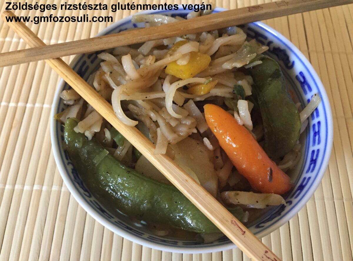 Zöldséges rizstészta gluténmentes vegán