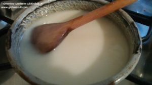 Tejmentes turokrém cukkiniből -kokuszkrém főzés